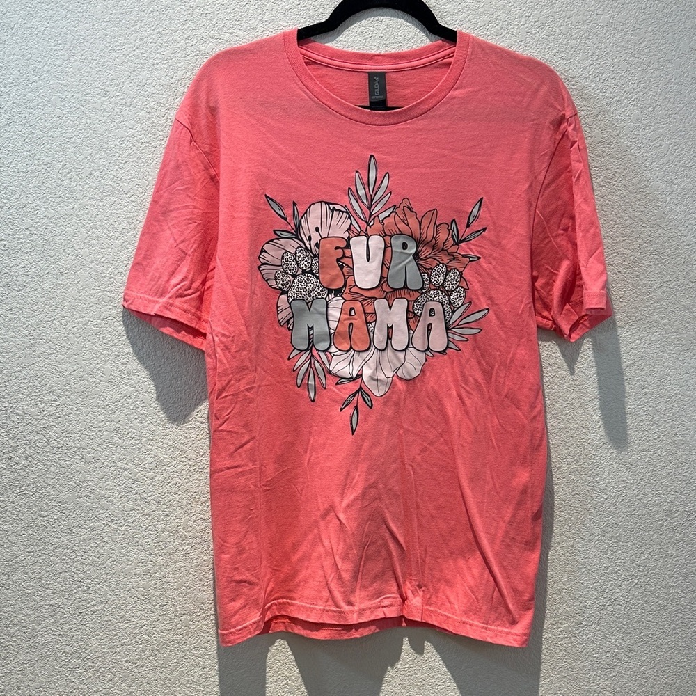 Coral 'Fur Mama' Floral Graphic Tee Size Medium